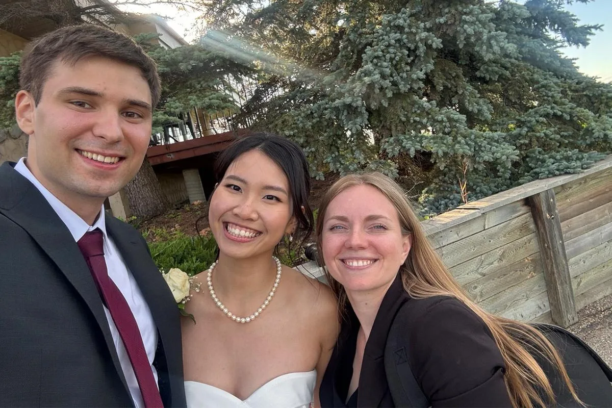 How to Trust Your Wedding Photographer