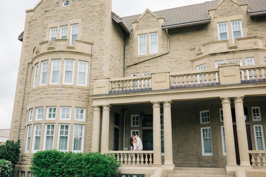 Best Parks in Edmonton for Engagement Photos