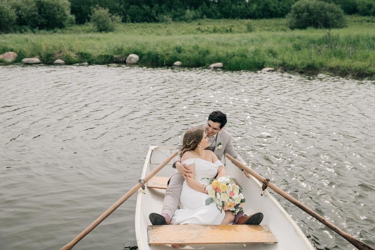 Summer Weddings in Edmonton: Warmth, Light, and Endless Golden Hours